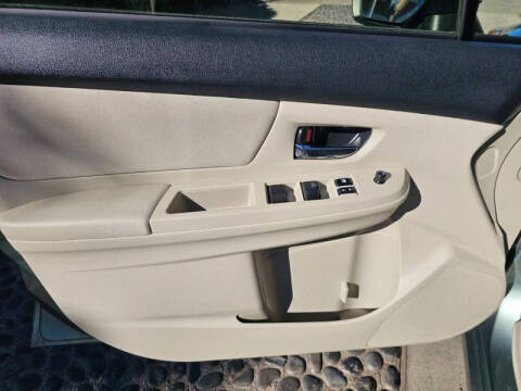 2014 Subaru Impreza 2.0i Premium