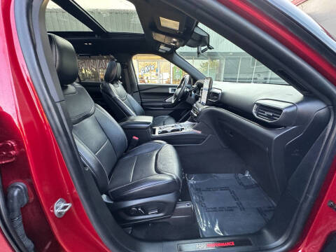 2020 Ford Explorer ST