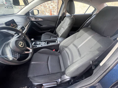 2017 Mazda MAZDA3 Sport