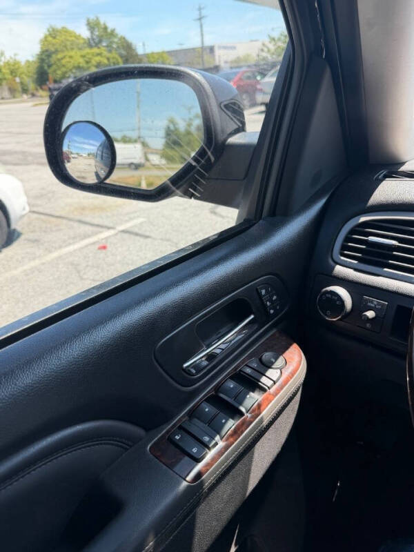 2012 GMC Yukon Denali