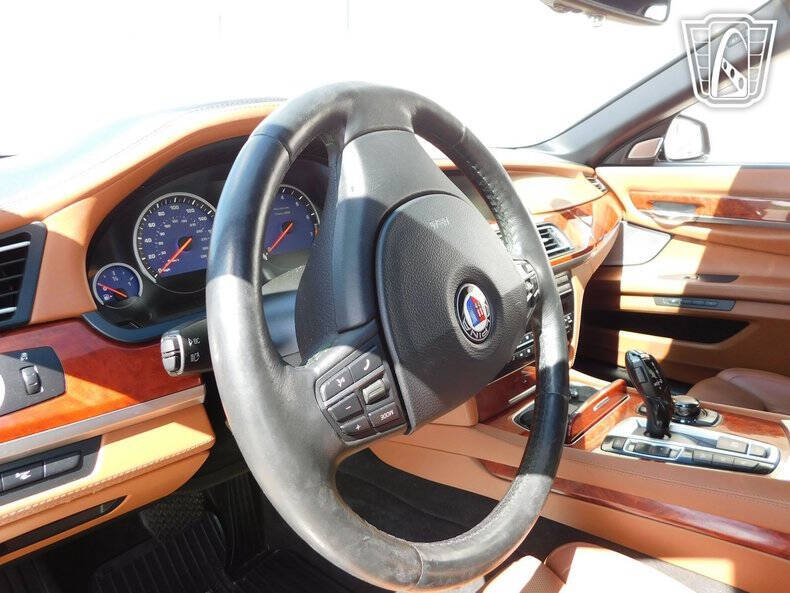 2013 BMW 7 Series