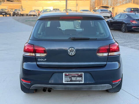 2012 Volkswagen Golf 2.5L PZEV