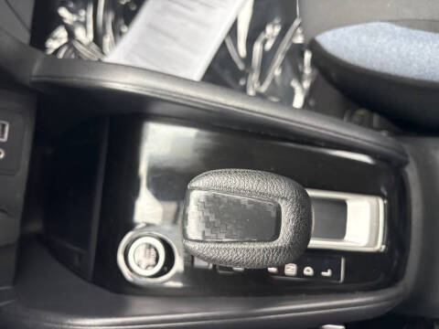 2023 Nissan Versa SV