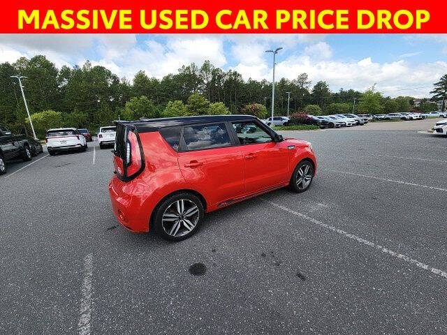 2019 Kia Soul +