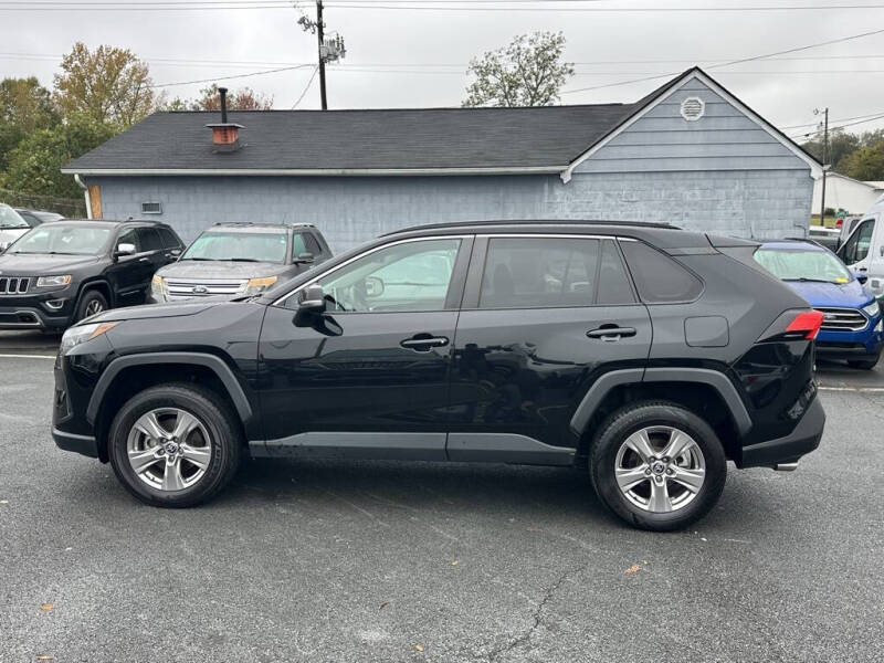 2023 Toyota RAV4 XLE