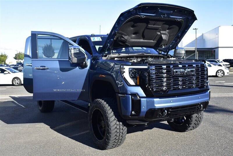 2025 GMC Sierra 3500HD