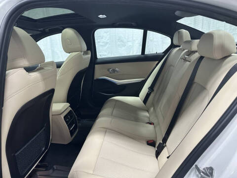 2023 BMW 3 Series 330i xDrive