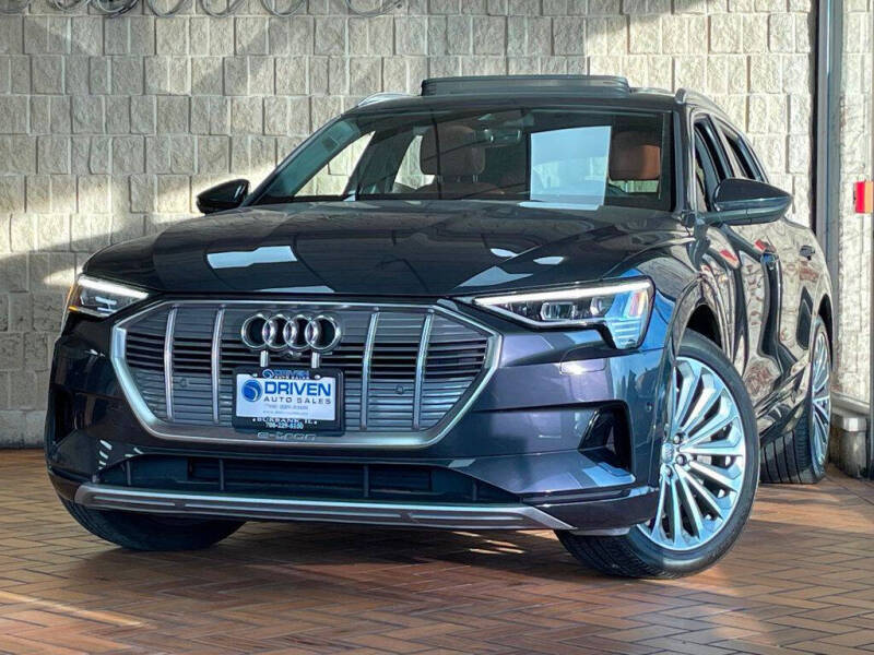 2019 Audi e-tron quattro Prestige