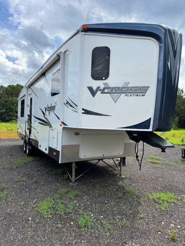 2012 Forest River V-Cross