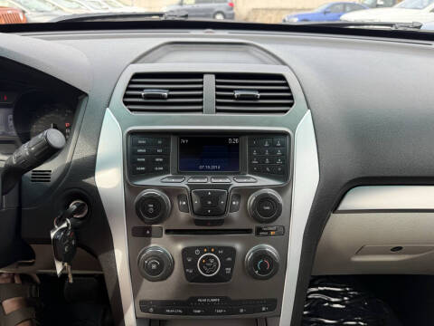 2015 Ford Explorer