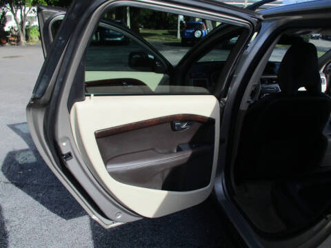 2012 Volvo XC70 T6 Premier Plus