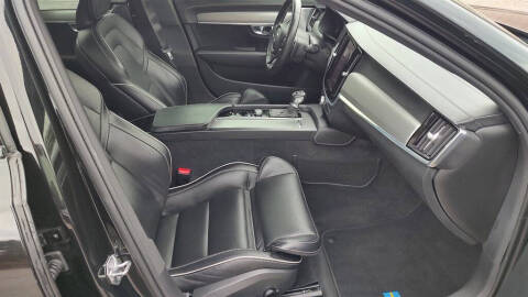 2020 Volvo S90 T6 R-Design