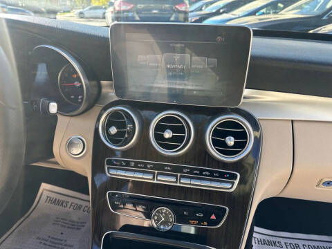 2016 Mercedes-Benz C-Class