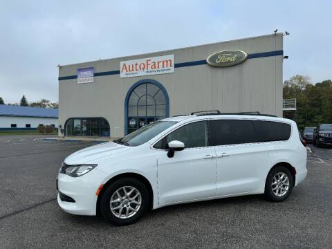 2020 Chrysler Voyager for sale at AutoFarm New Castle in New Castle IN