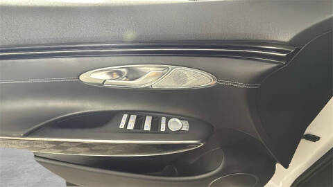 2022 Genesis GV70 2.5T Standard