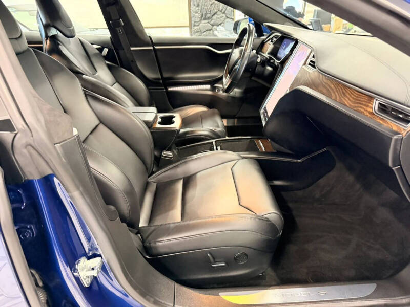 2017 Tesla Model S
