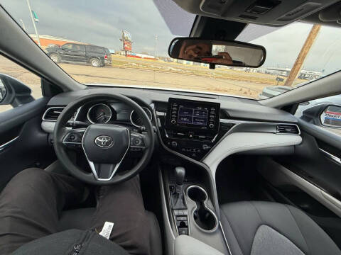 2022 Toyota Camry LE