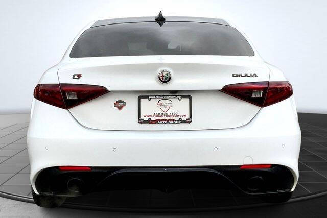 2021 Alfa Romeo Giulia Ti Sport