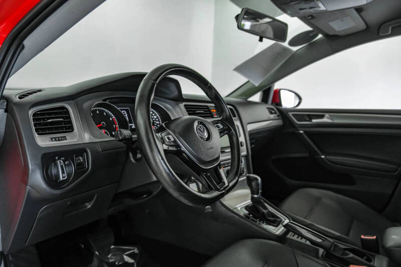 2015 Volkswagen Golf