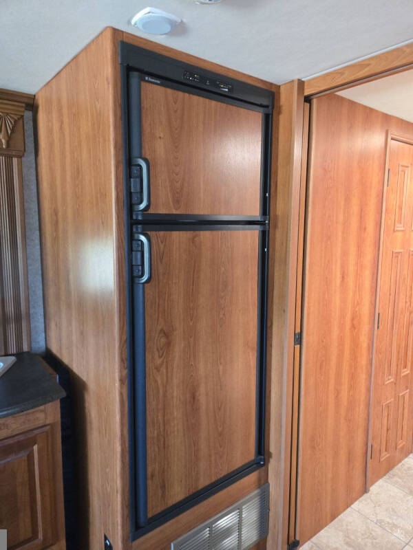 2007 Coachmen RV Pathfinder 384TS