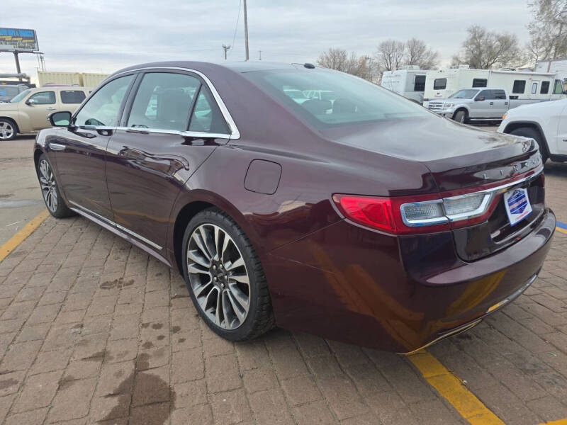 2017 Lincoln Continental Reserve