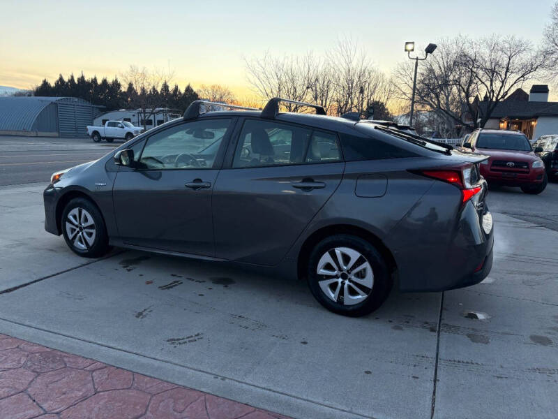 2020 Toyota Prius XLE AWD-e