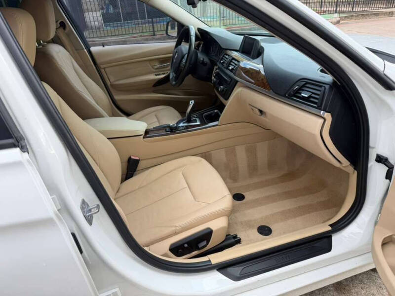 2014 BMW 3 Series 320i xDrive