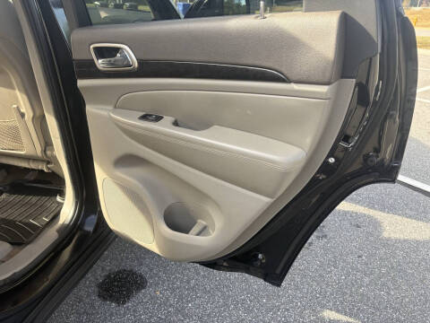 2011 Jeep Grand Cherokee Laredo