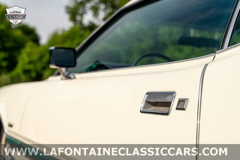 1976 Ford Thunderbird