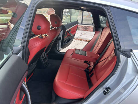 2018 BMW 3 Series 330i xDrive Gran Turismo