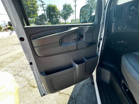 2009 Chevrolet Express LS 2500