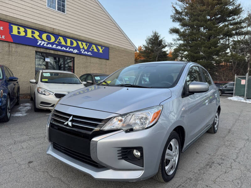 2021 Mitsubishi Mirage ES's photo