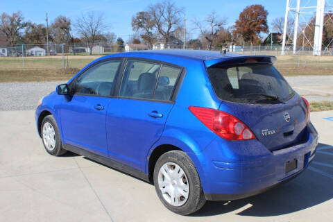 2012 Nissan Versa 1.8 S