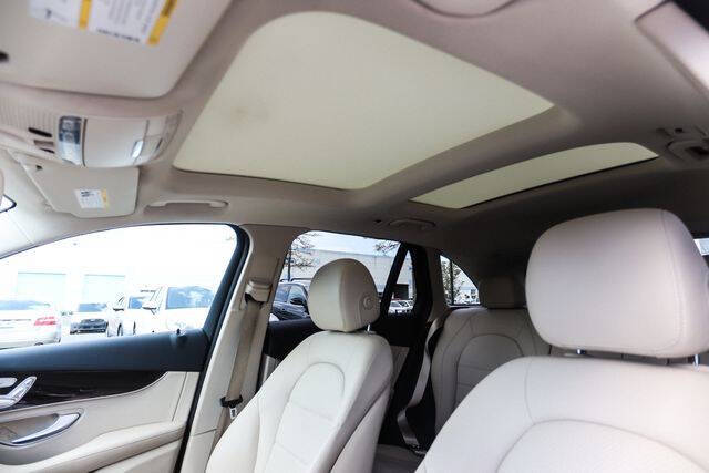 2017 Mercedes-Benz GLC GLC 300 4MATIC