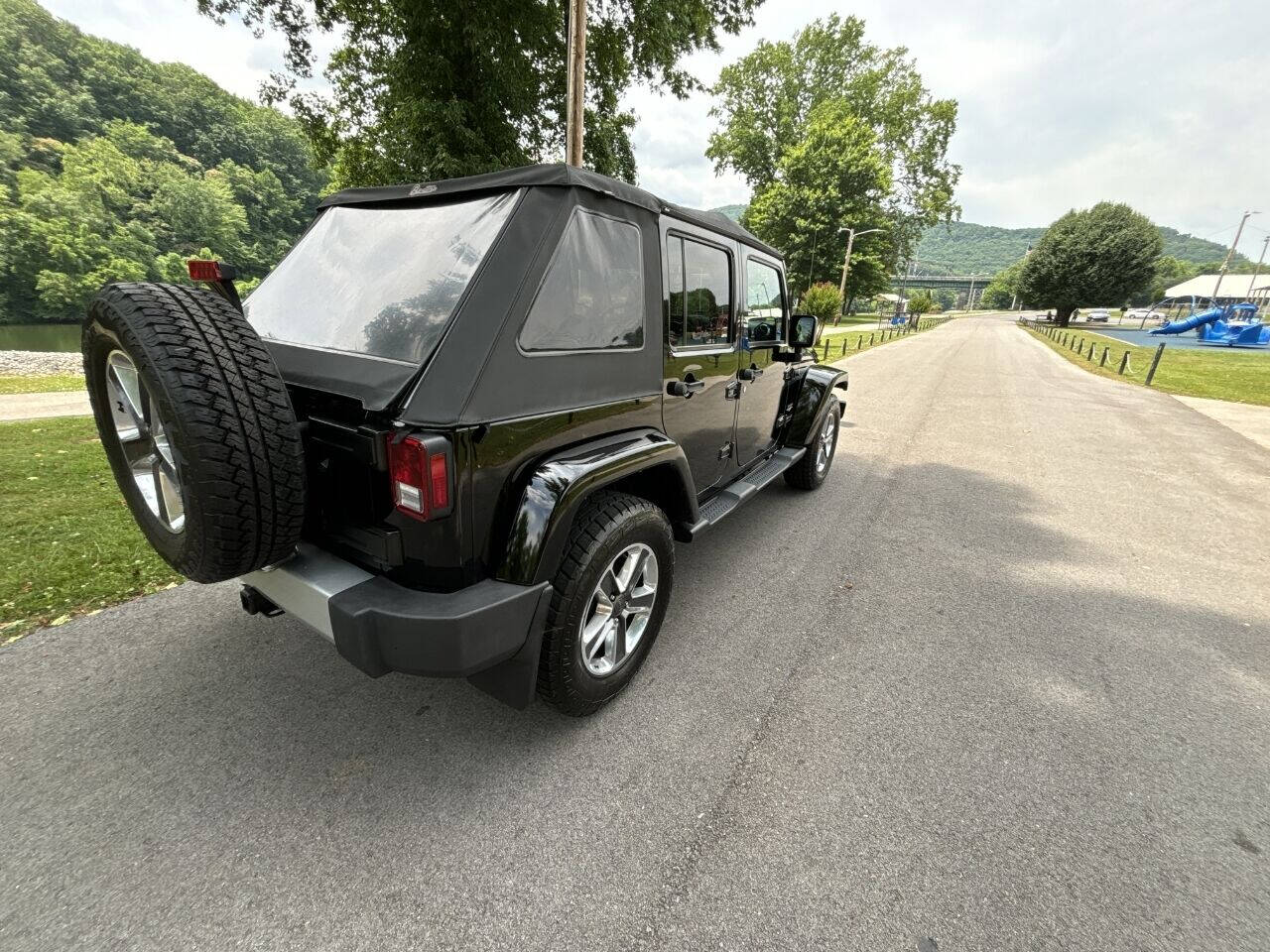 2015 Jeep Wrangler Unlimited for sale at Big Mike S Motors LLC in Harriman, TN