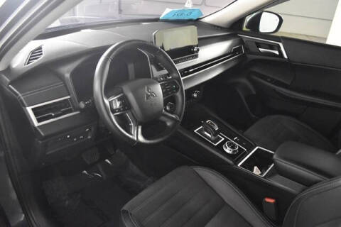 2024 Mitsubishi Outlander PHEV SE