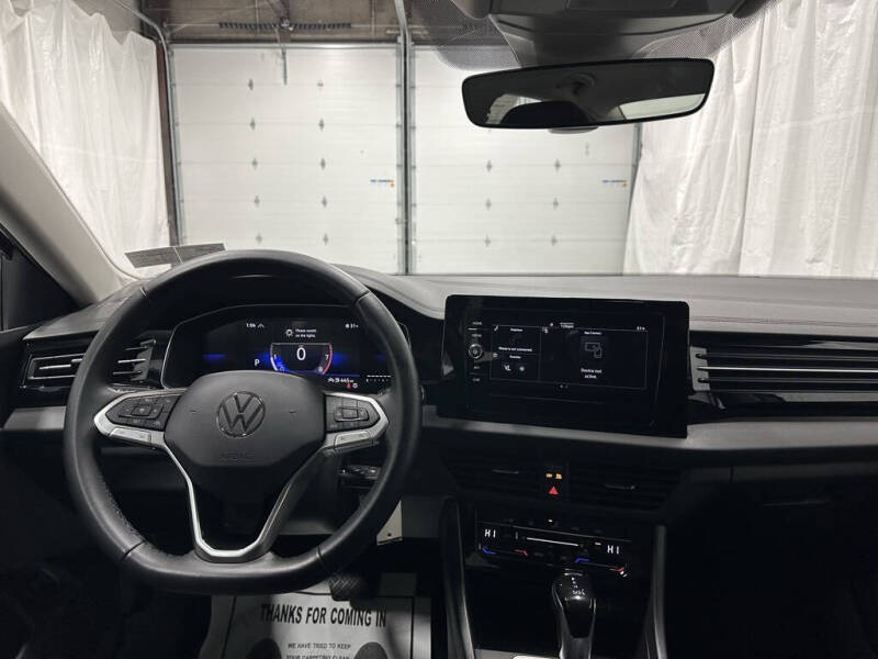 2025 Volkswagen Jetta S