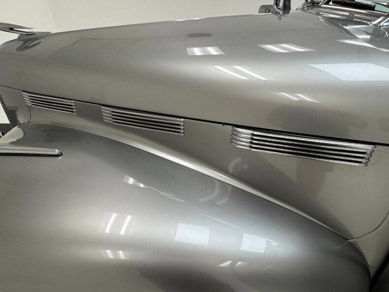 1939 Cadillac Series 62