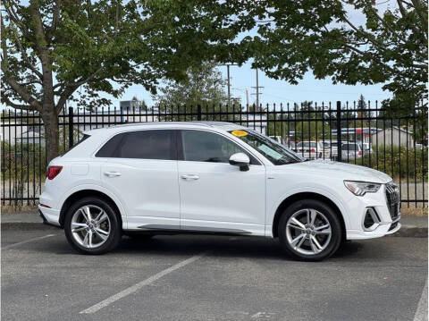 2020 Audi Q3 quattro S line Prem Plus 45 TFSI