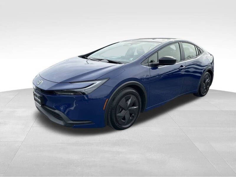 2025 Toyota Prius LE