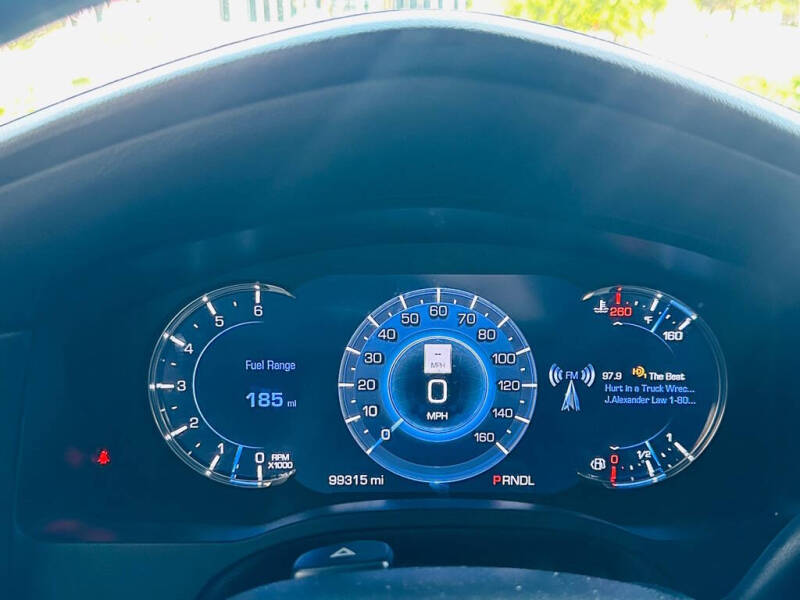 2018 Cadillac Escalade Standard