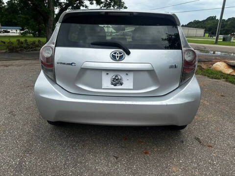2013 Toyota Prius c Two
