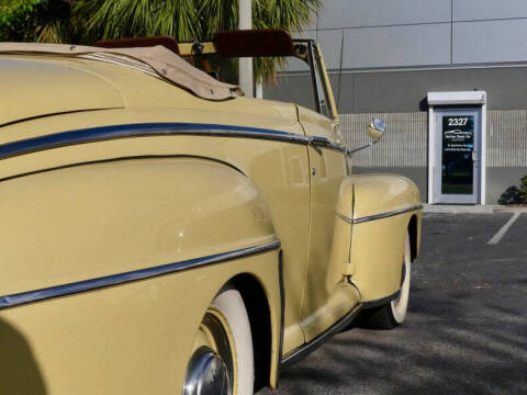 1948 Ford Super Deluxe