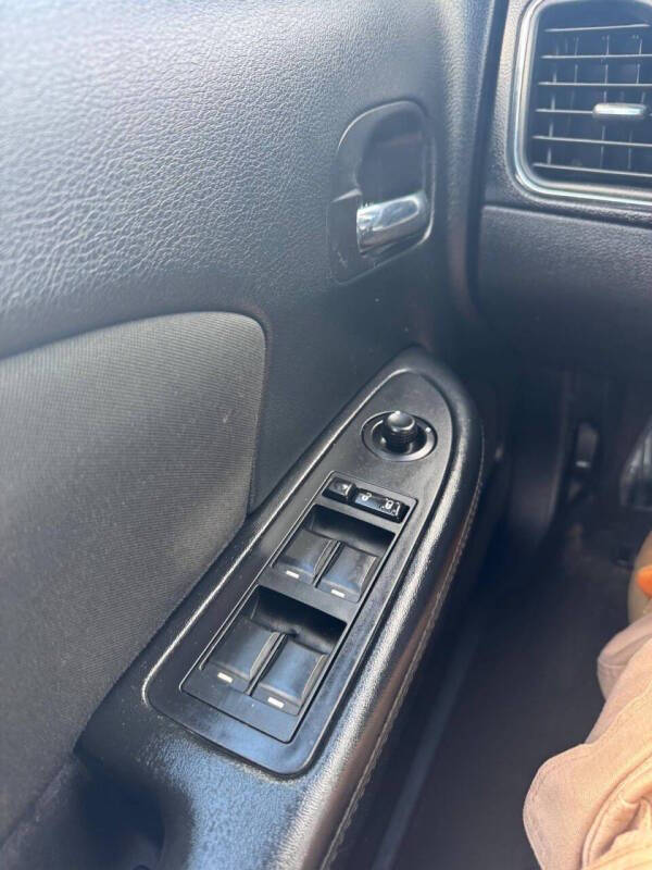 2012 Chrysler 200 Touring