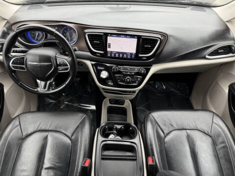 2018 Chrysler Pacifica Touring L