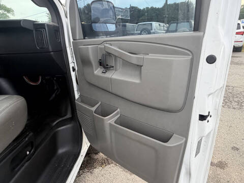 2017 Chevrolet Express 2500