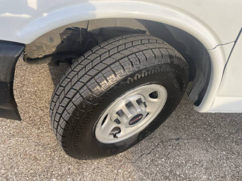 2020 GMC Savana 2500