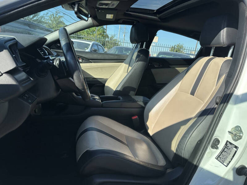 2019 Honda Civic Sport Touring