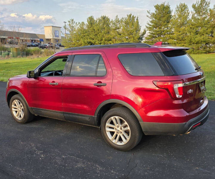 2017 Ford Explorer