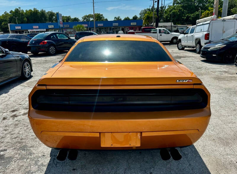 2010 Dodge Challenger SRT8